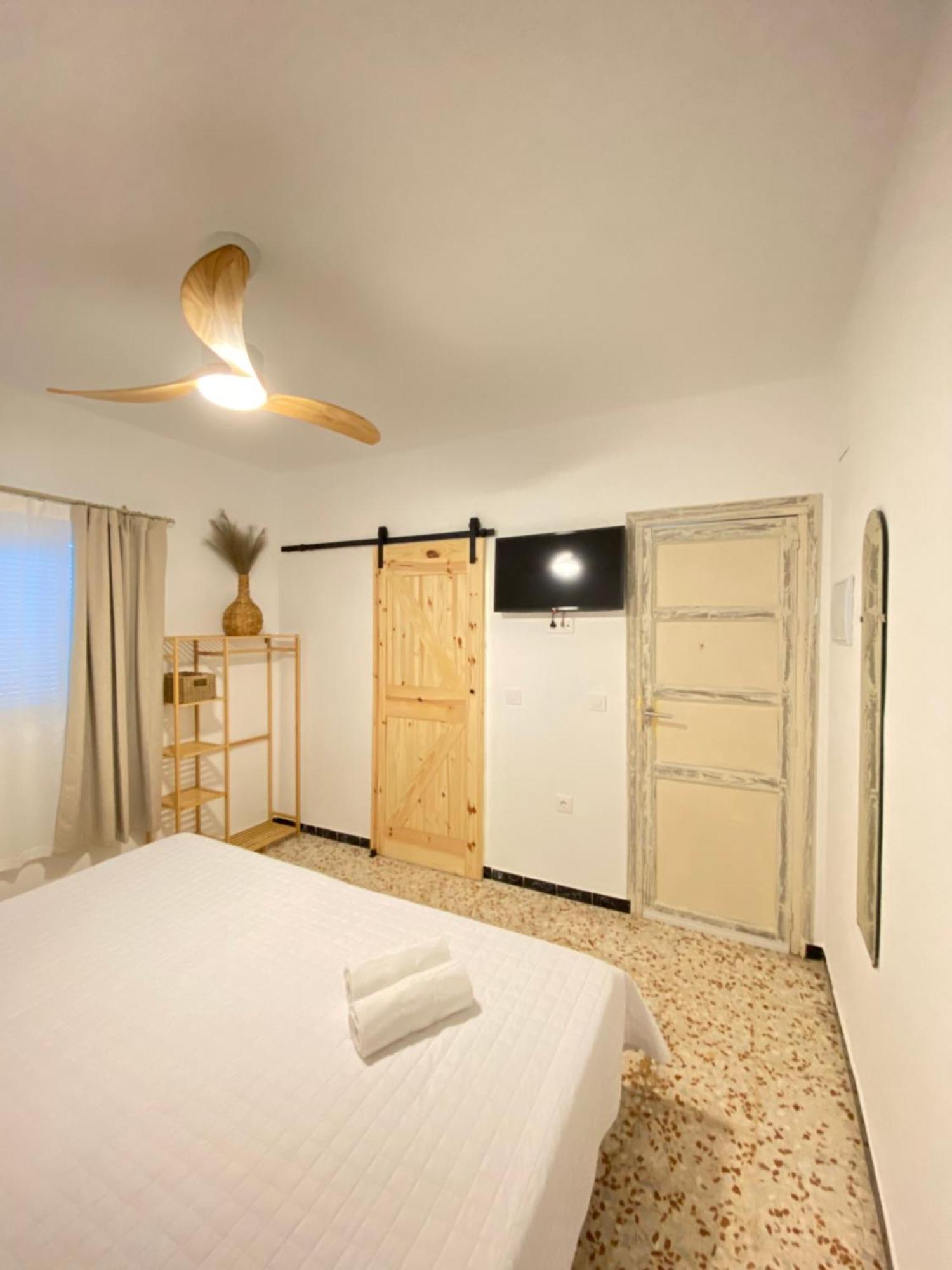 Hotel Casa Fina - Adults Recommended Конил-де-ла-Фронтера Екстериор снимка