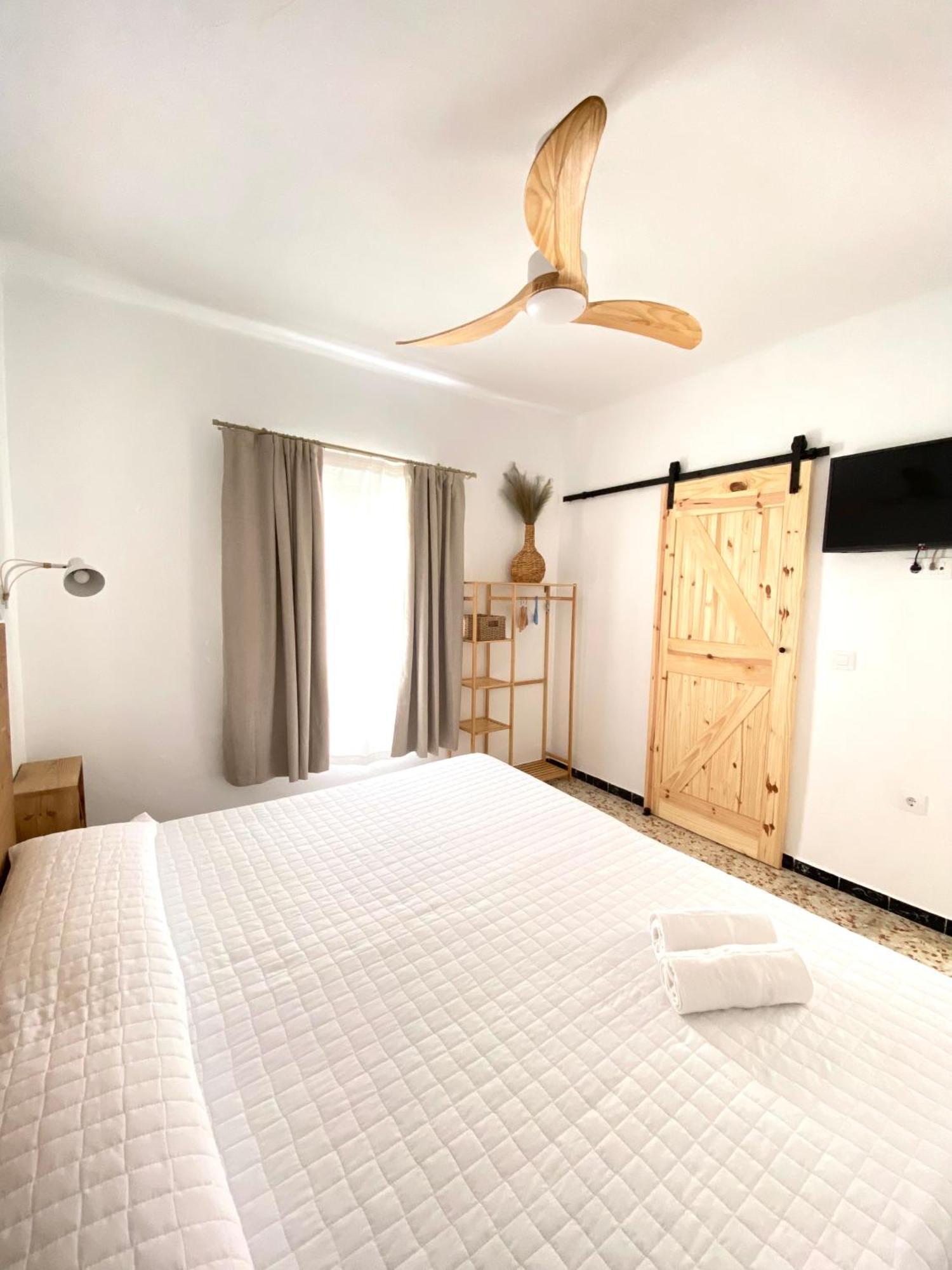 Hotel Casa Fina - Adults Recommended Конил-де-ла-Фронтера Екстериор снимка
