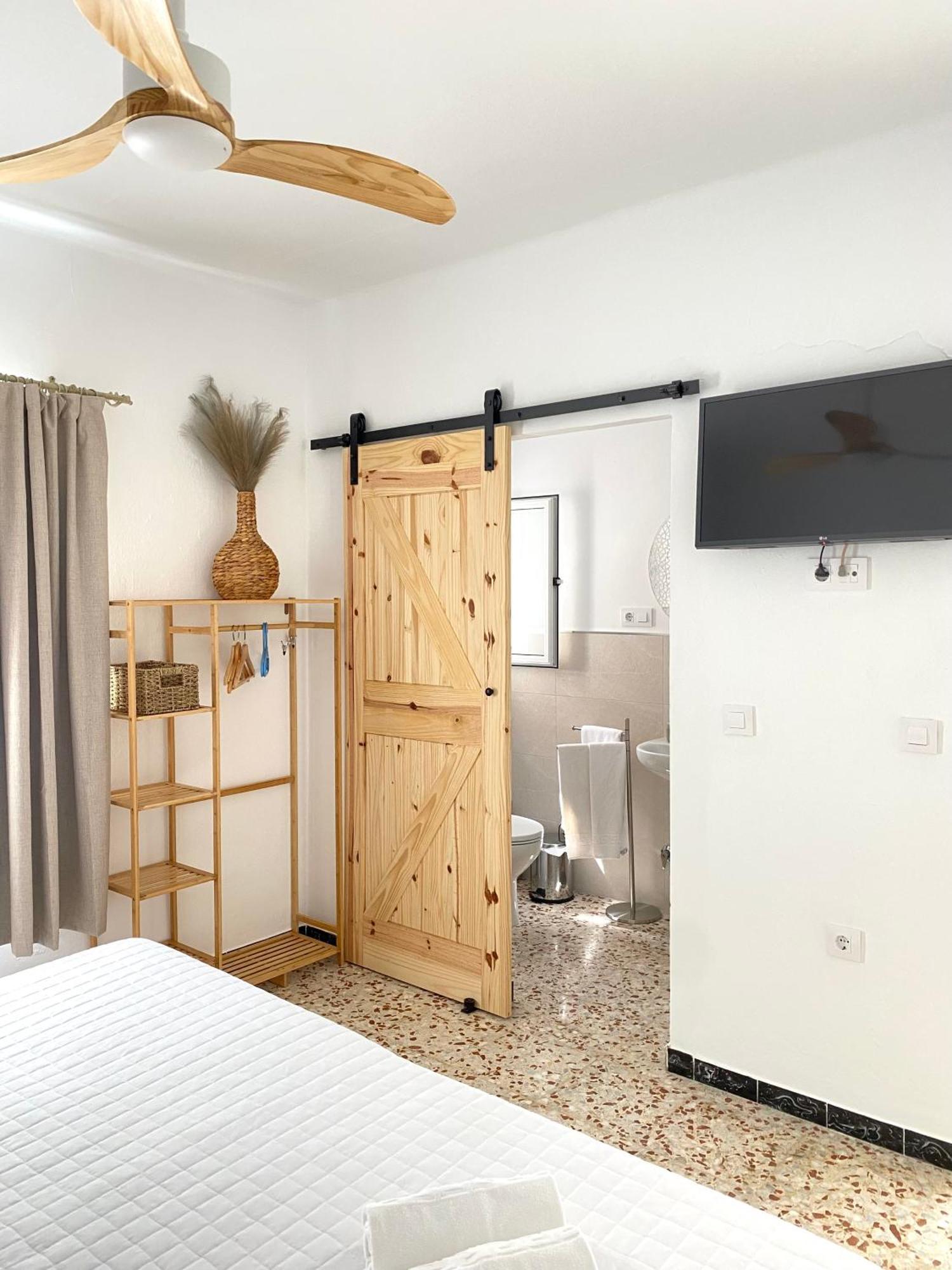Hotel Casa Fina - Adults Recommended Конил-де-ла-Фронтера Екстериор снимка